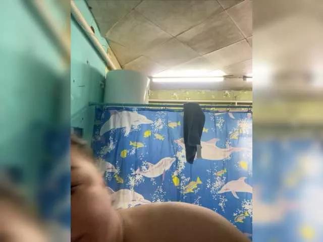 Aglays124 on BongaCams 