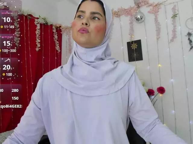 AishaAmin on BongaCams