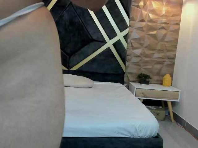 Alahia-Dangelo on BongaCams 