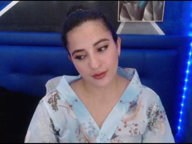 Offline Alanaa-sweety2 on BongaCams