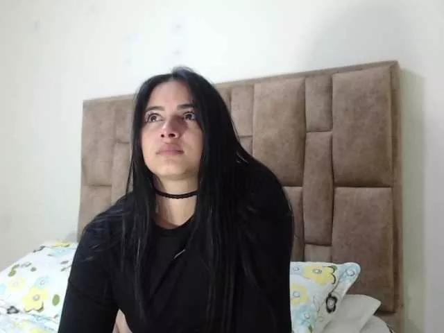 alejhandramora on BongaCams 