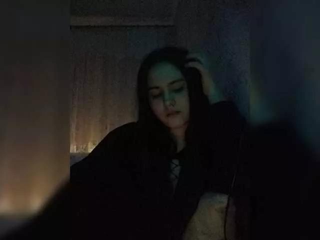 Alena1010 on BongaCams 