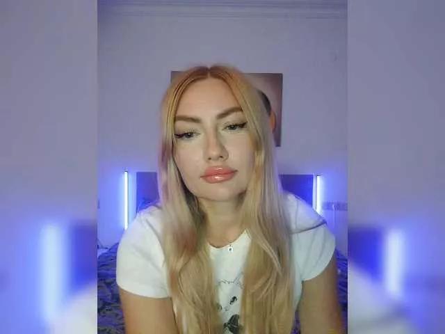 Offline AlenaFeya on BongaCams