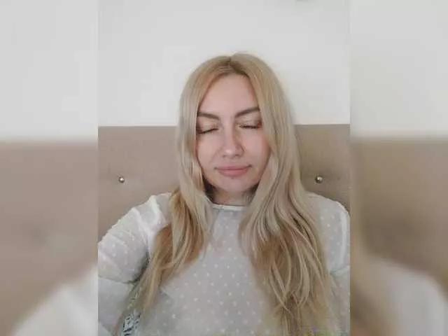 AlenaFeya on BongaCams 