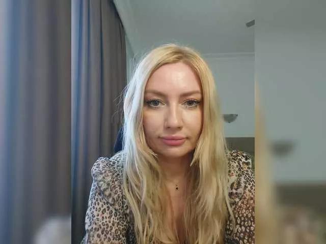AlenaFeya on BongaCams 