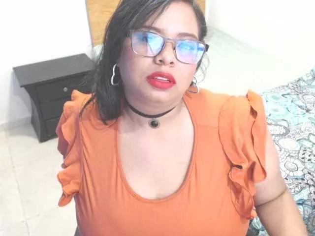Alicebigboobs on BongaCams 