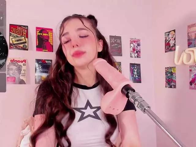 Offline Alicebonam on BongaCams