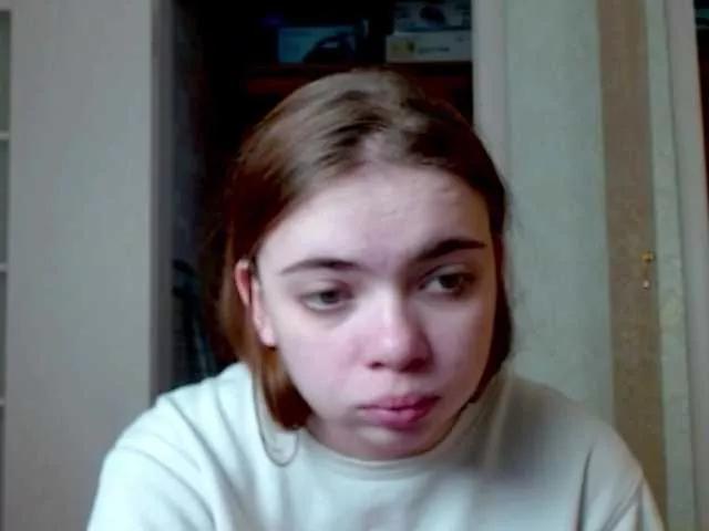 Offline aliiicestone on BongaCams