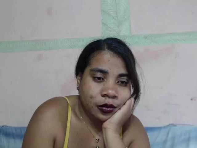 Offline AlineEdena on BongaCams