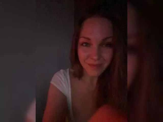 Alisasqrl on BongaCams 