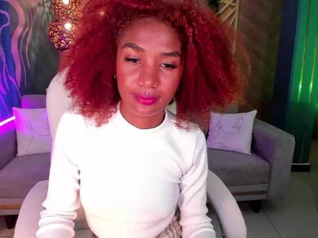 AlishaSanders on BongaCams 