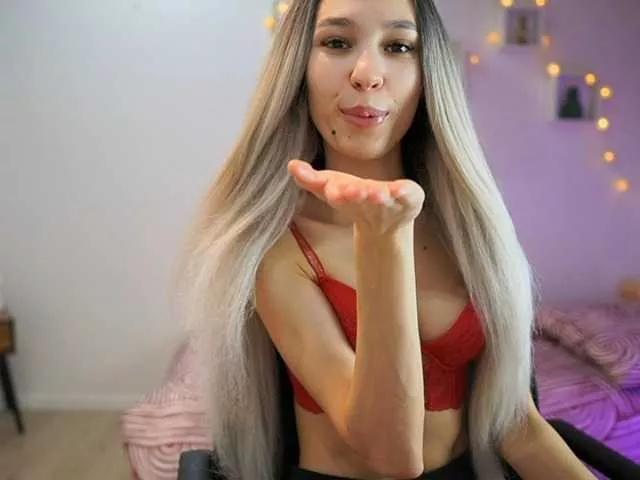 AmaiLiu on BongaCams 
