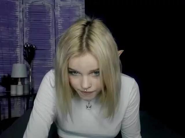 ameligrovven on BongaCams 