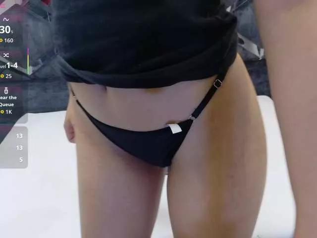 Offline Amy-Dowson on BongaCams