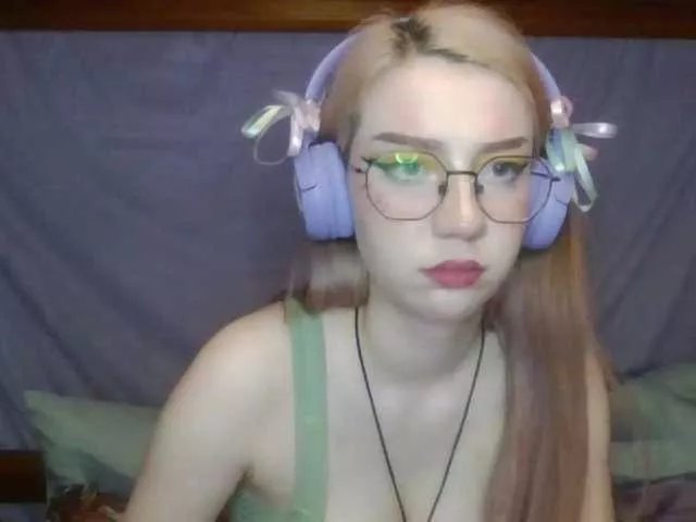 Offline anadewitt on BongaCams