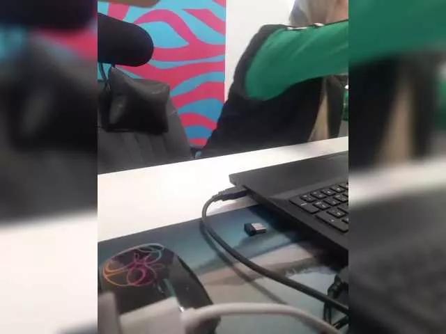 Angelinamik on BongaCams