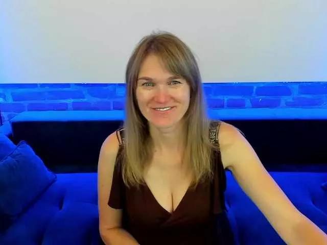Offline Annabel-xxx on BongaCams