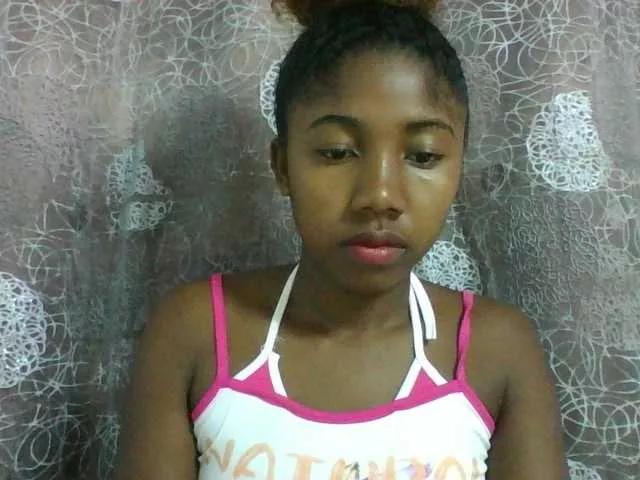 Annah21 on BongaCams 