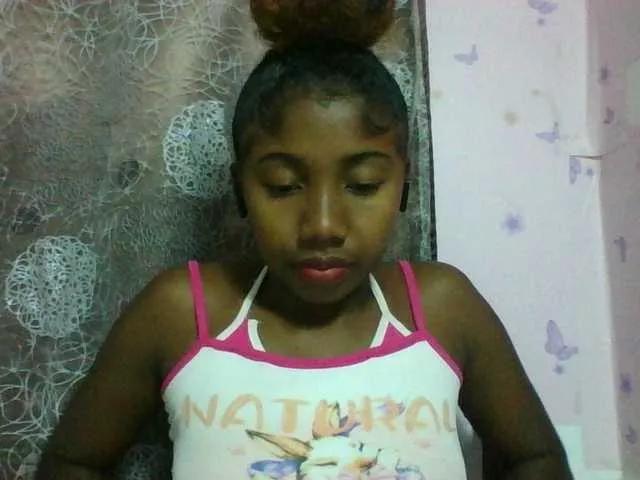 Annah21 on BongaCams 