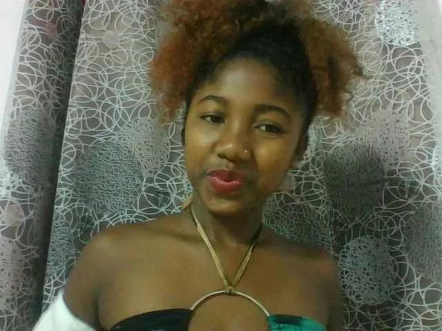 Annah21 on BongaCams 