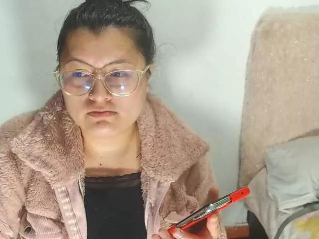 anni-jones on BongaCams 