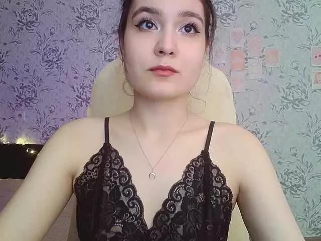 annie-fleur on BongaCams 