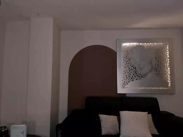 ArianaDumont on BongaCams 
