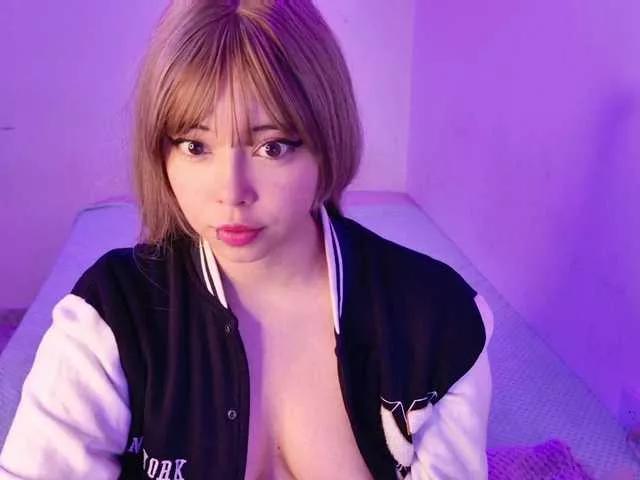 arieyaraa on BongaCams 