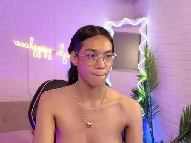 Offline Artemiss-tay on BongaCams