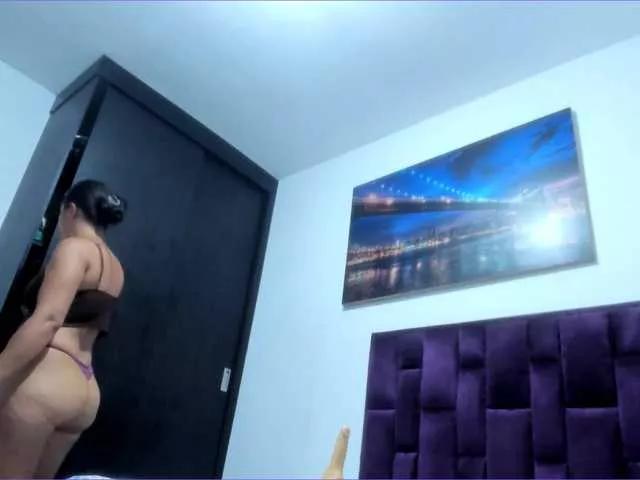 AssParadisse on BongaCams