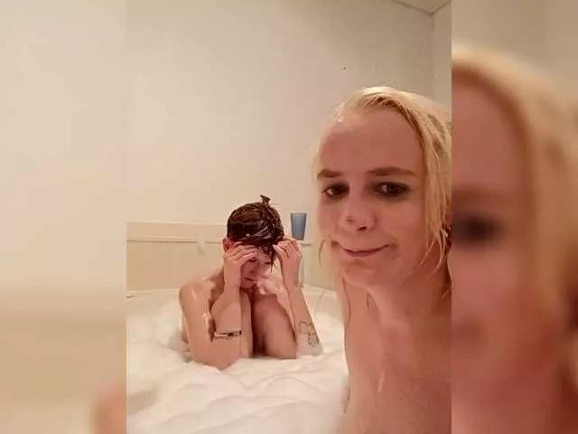 AToTheBHellaFreaky on BongaCams