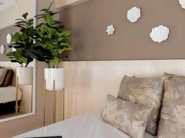 Freechat AylinMiller on BongaCams