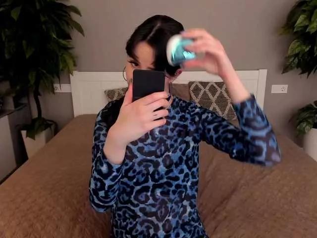 BerryDiva on BongaCams 