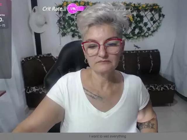 bety-cum2 on BongaCams 