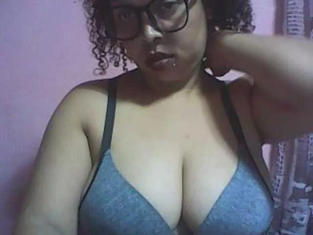 Offline big-asssexy on BongaCams