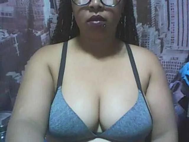 Offline big-asssexy on BongaCams