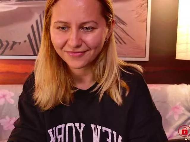 BigBoobsARRI on BongaCams 