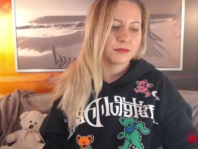 BigBoobsARRI on BongaCams 