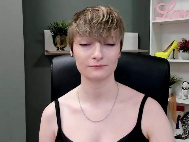 Sweet BlairPlay from BongaCams BlairPlay from BongaCams