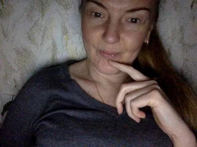 Offline BlondyVio on BongaCams