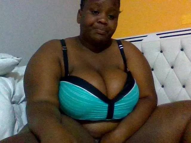 Offline Bursty-Monique on BongaCams