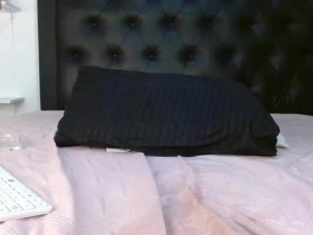 Candy-happy18 on BongaCams 