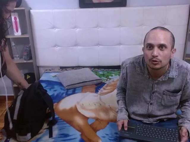 CandyandJhon on BongaCams