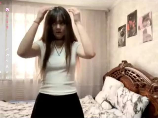 Offline CarollKintz on BongaCams