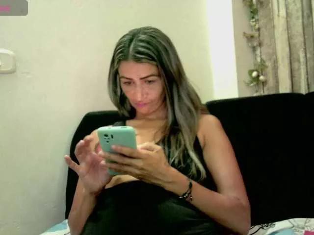 Offline Celestee-1 on BongaCams