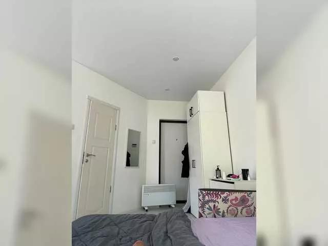 Chiculya on BongaCams