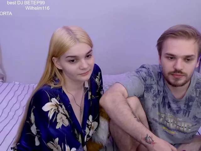 ChillCumShow on BongaCams 