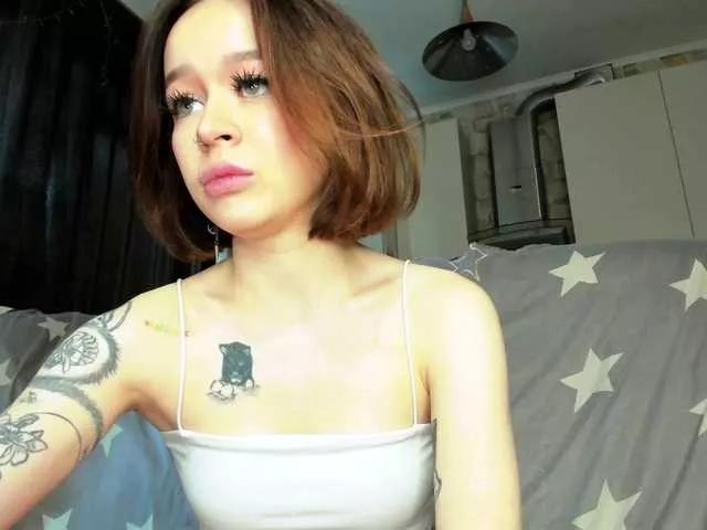 Offline chokomoco on BongaCams