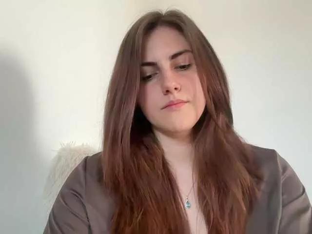 Offline claireheart on BongaCams