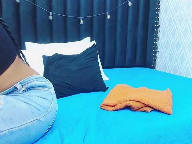 colombiamommy on BongaCams
